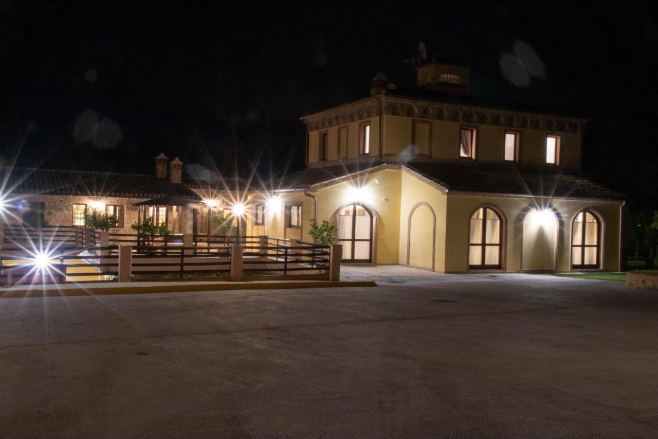 Borgopratole Countryhouse Чинголи Экстерьер фото
